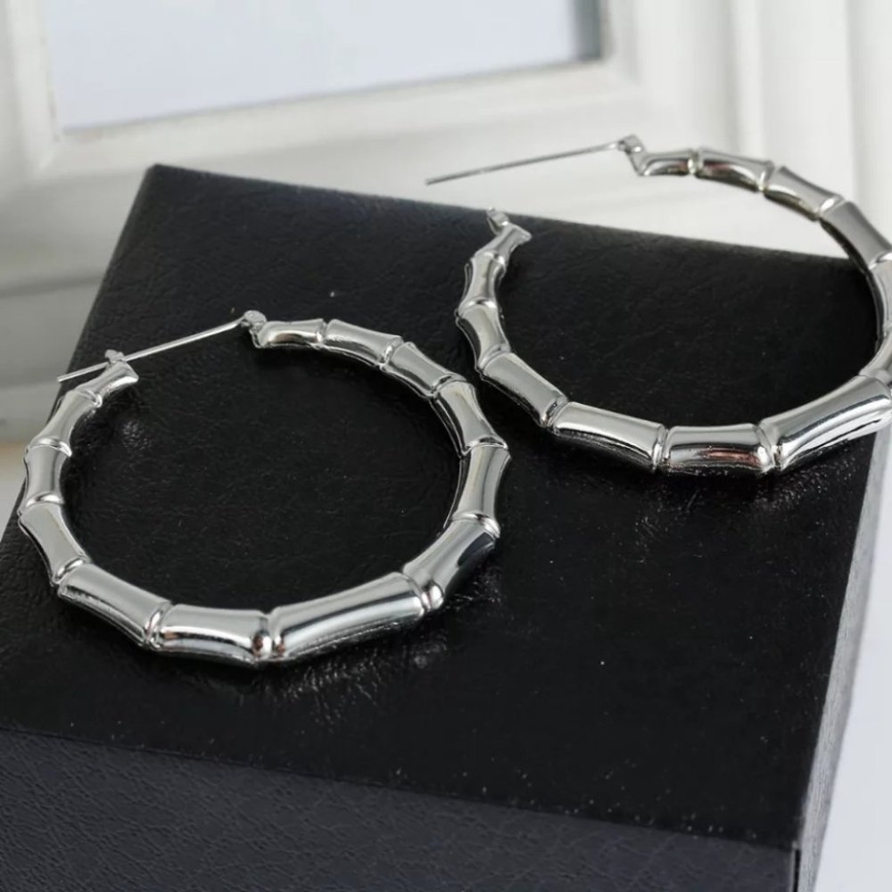 European and American Hyperbole Silver Co Hoop Round Bamboo pattern Earrings - Picture 2 of 3